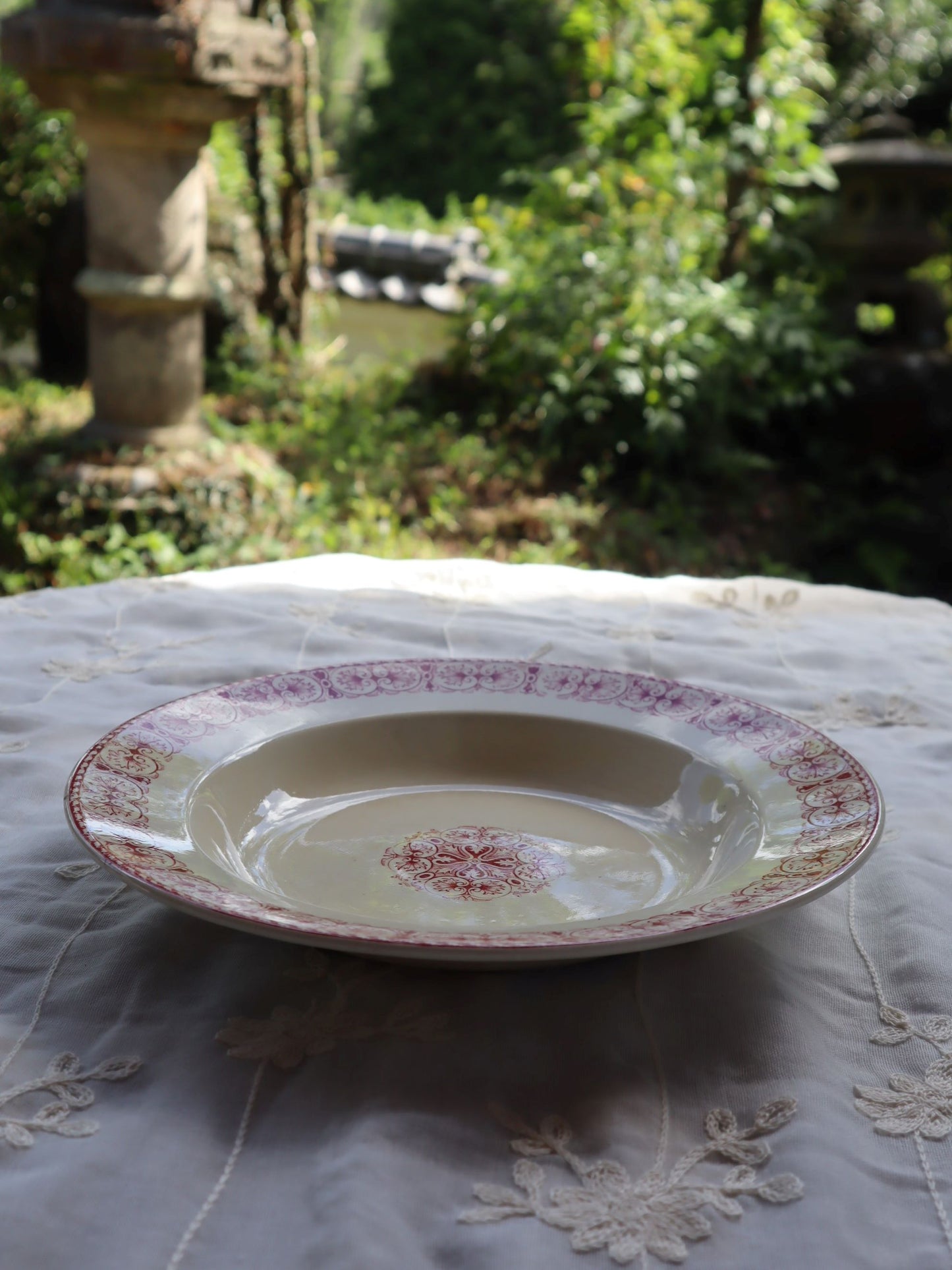 Terre de Fer JB.V assiette creuse E