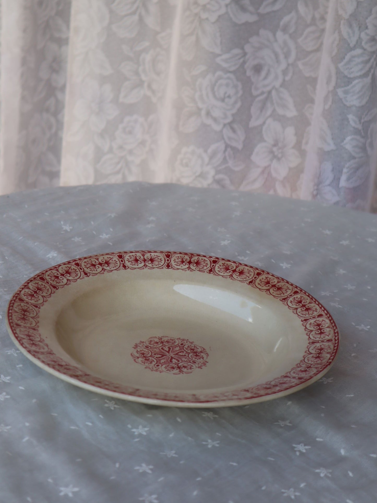 Terre de Fer JB.V assiette creuse A