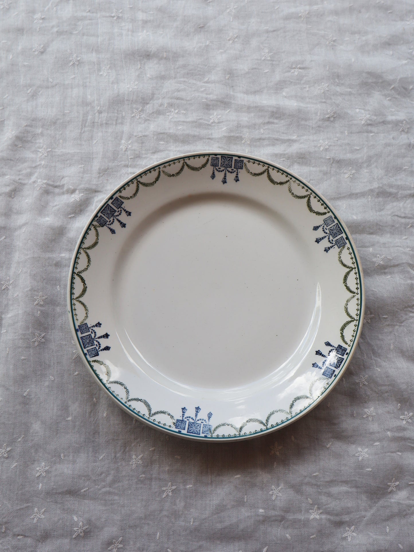 Saint-Amand assiette plate C