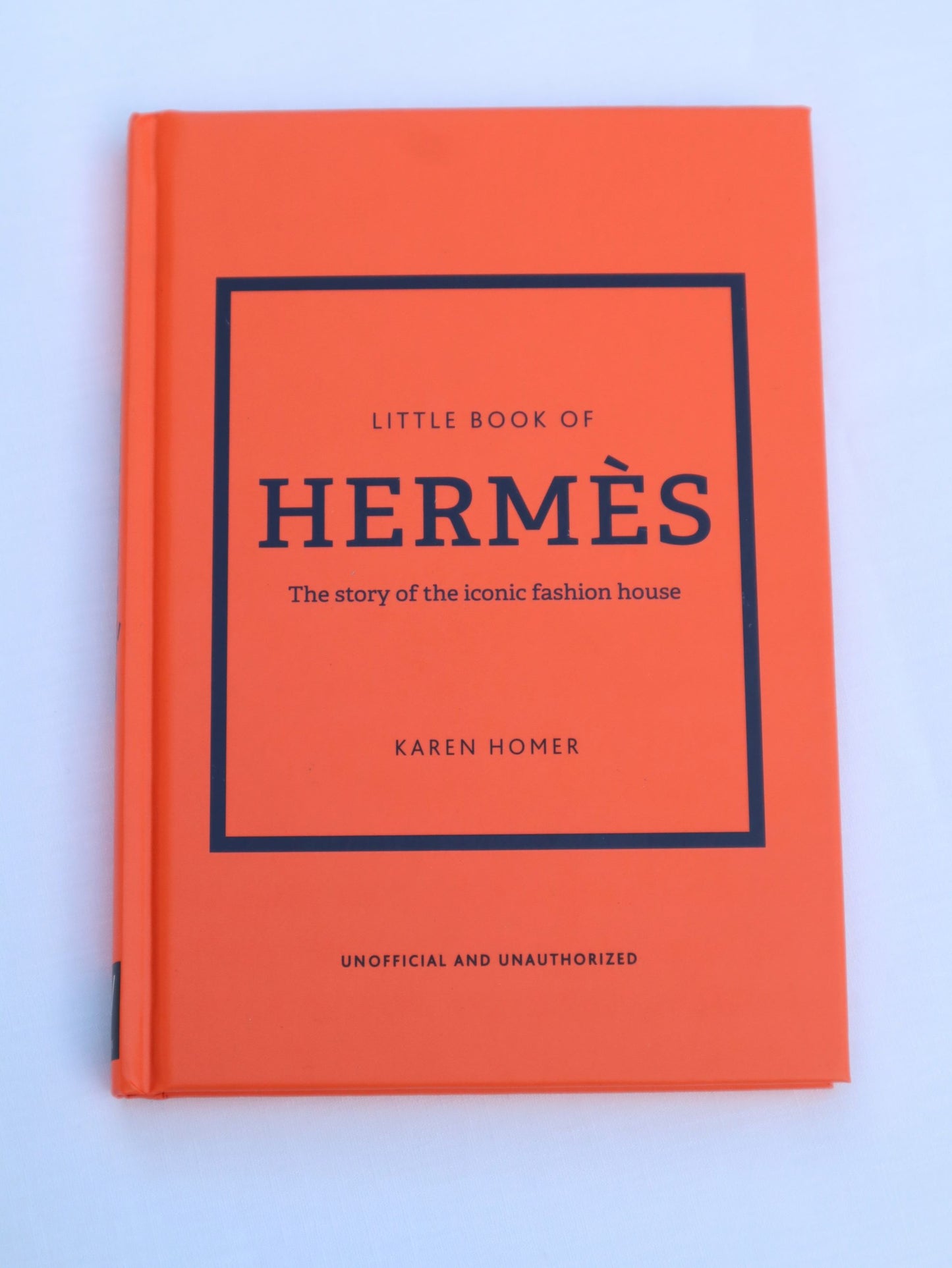 「HERMÈS」