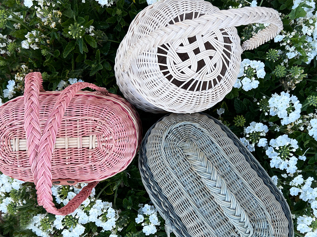 フランスアンティークレース♡作家♡パニエ 魔法の手仕事 フランスのパニエが多数入荷しました。 – Les Bleuets