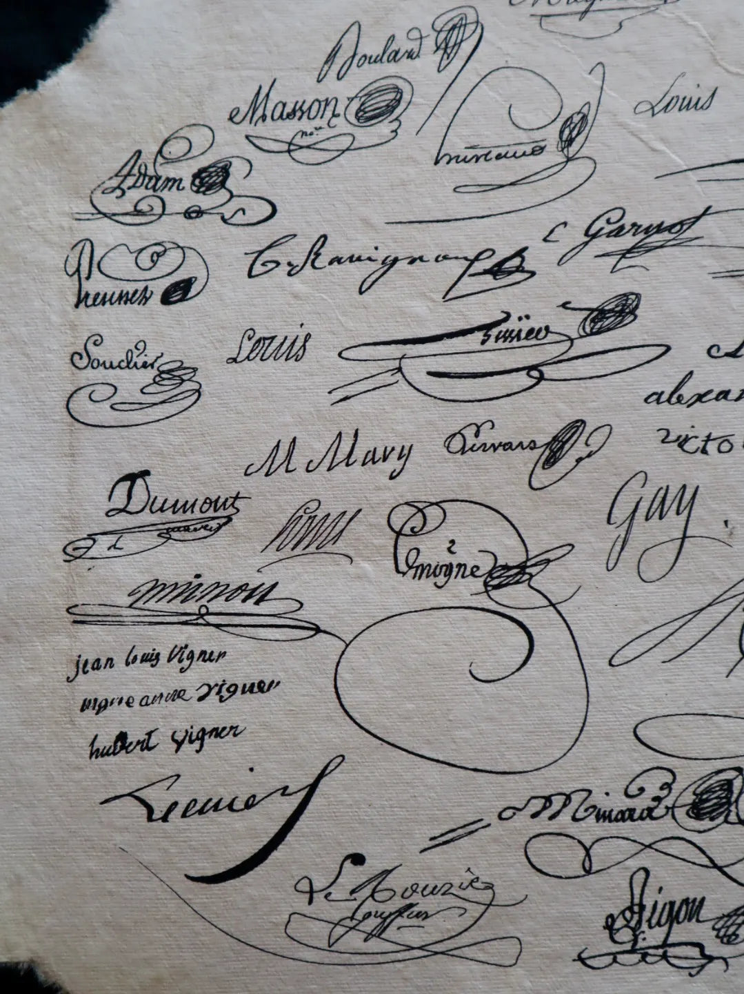 Table Signatures Example Set de table “Signatures” – Les Bleuets