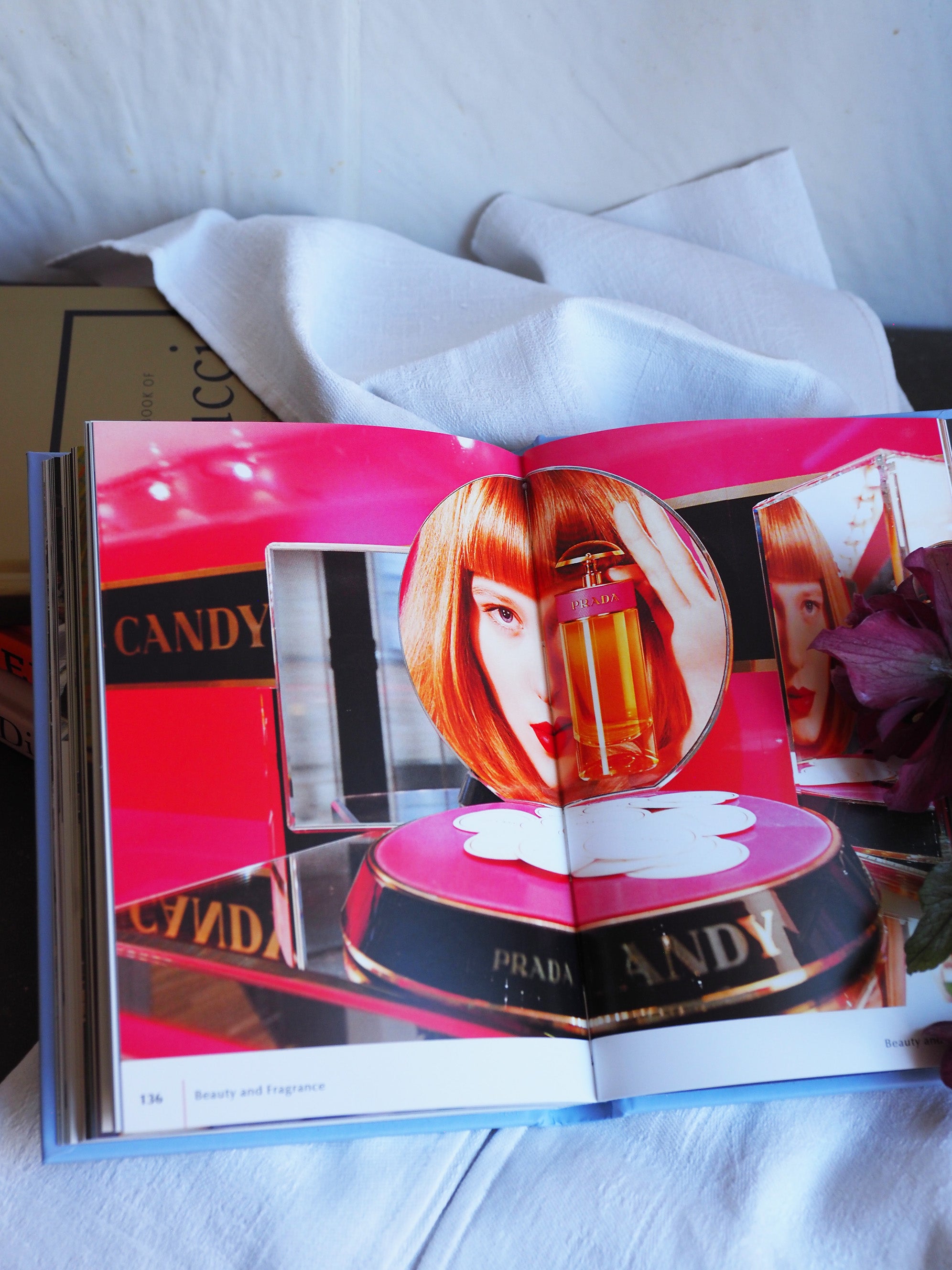 PRADA」 – Les Bleuets